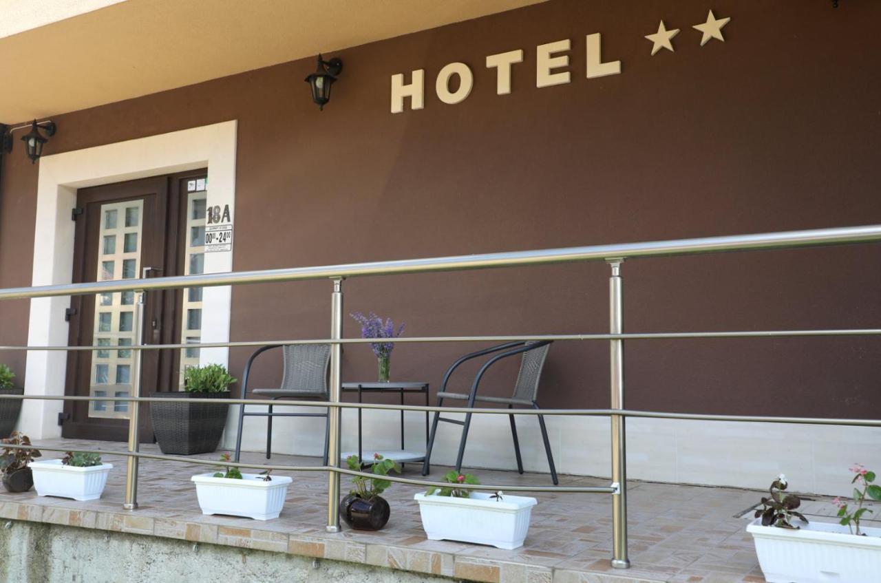 Опълченец Hotel Șipca Exterior foto