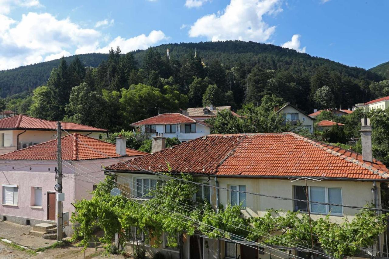 Опълченец Hotel Șipca Exterior foto